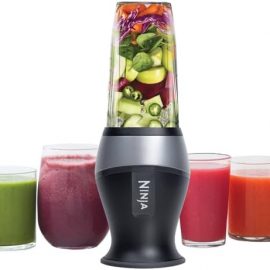 Ninja Fit Compact Personal Blender, Portable Blender for-Smoothies, Shakes, Food Prep, and Frozen Blending, 700-Watt Base, (2) 16-oz. Cups and Spout Lids, Black QB3001SS: Home & Kitchen