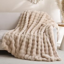 Smoofy Faux Fur Throw Blanket for Couch – Linen Fluffy Cozy Rabbit Fleece, Plush Soft Bubble Blanket for Sofa & Bed, for Mom, Warm Fuzzy Home Room Decor Throw 50" x 60" : Home & Kitchen